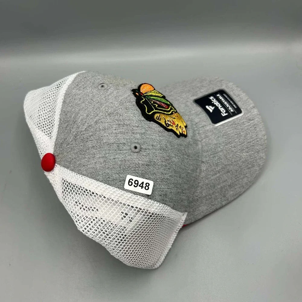 Chicago Blackhawks Trucker Hat Men Gray NHL Fanatics Snap Back Cap Cotton New
